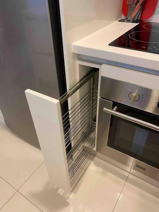 Modern Urban Lifestyle Kl East Mall-wifi-netflix-washerdryer-the Ridge Apartemen Kuala Lumpur